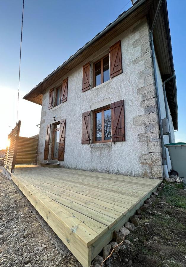 Maison Renovee Au Coeur Du Haut-Jura Entre-Deux-Monts Bagian luar foto